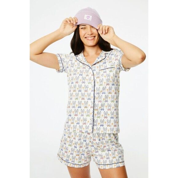 Roller Rabbit Celebration Bunnies Polo Pajama Set Size P - Picture 2 of 15